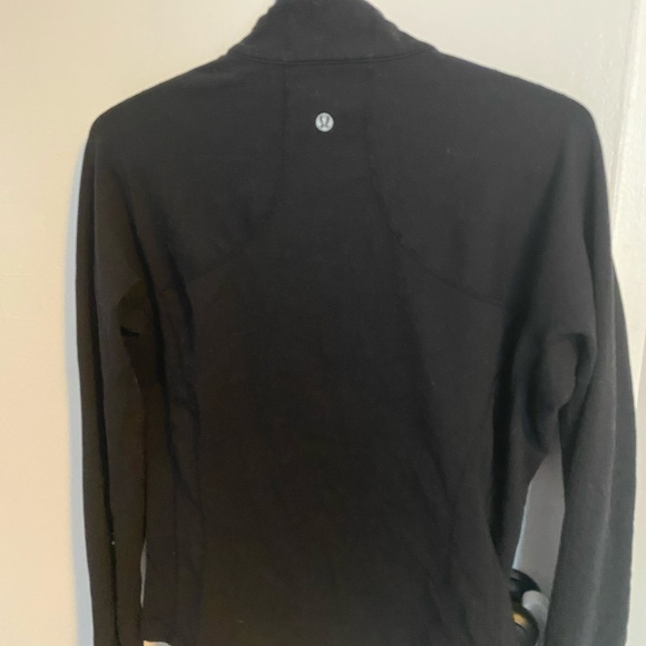 lululemon jacket - Picture 2 of 2